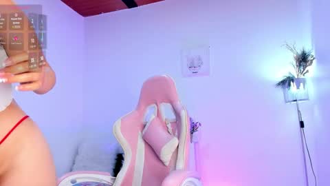 Snapshot of soy_alice chatting on November 29, 3:53 am Alicia PVT OPEN online show from November 29, 3:53 am