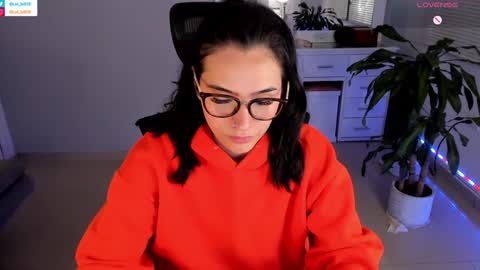 Snapshot of soyabby_ chatting on January 18, 3:20 am Luisa online show from January 18, 3:20 am