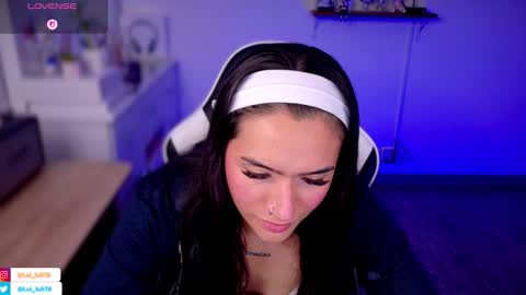 Snapshot of soyabby_ chatting on October 23, 8:18 pm Luisa online show from October 23, 8:18 pm