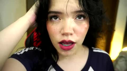 Snapshot of soyangelacortes chatting on November 13, 1:04 am soyangelacortes online show from November 13, 1:04 am