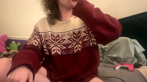 Snapshot of soyboy201 chatting on October 2, 3:13 am Soyboy20 online show from October 2, 3:13 am