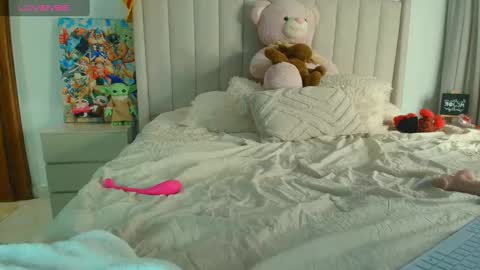 Snapshot of soyhinata__ chatting on February 28, 7:05 am Adeline independent model online show from February 28, 7:05 am