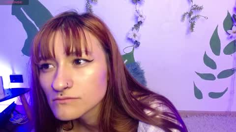 Snapshot of soysilvanna_ chatting on February 11, 2:35 am online show from February 11, 2:35 am