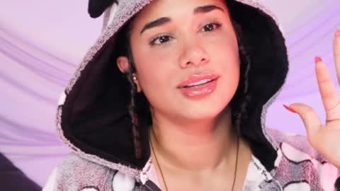 Snapshot of soytropicalfruit chatting on March 7, 8:56 am You want to talk to me more personal follow me in My Channel VIP 50 the discount online show from March 7, 8:56 am