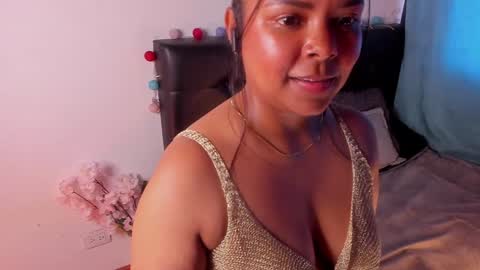 Paula  add me on snap online show from January 28, 3:57 pm