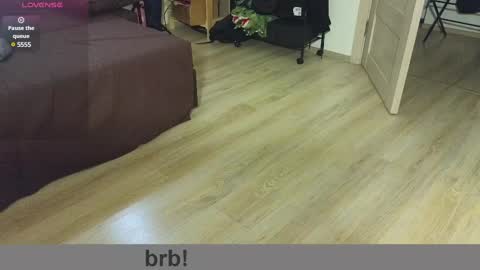 Snapshot of space_x_roxy chatting on February 26, 4:56 pm Roxy online show from February 26, 4:56 pm