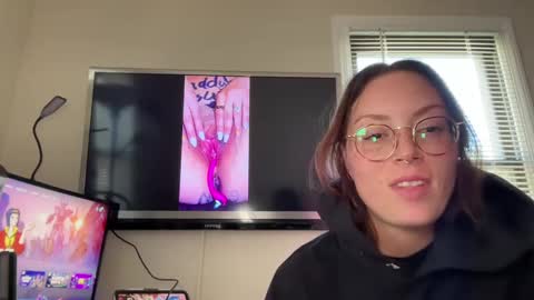 Snapshot of spacecowwhore chatting on October 2, 3:41 pm Spacecow Whore online show from October 2, 3:41 pm