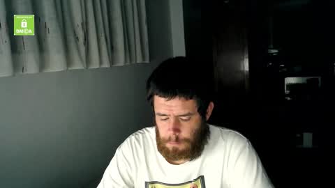 Snapshot of spanishboytenerife chatting on December 1, 5:34 am spanish online show from December 1, 5:34 am