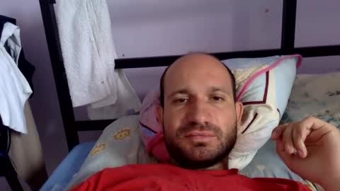 Snapshot of sparei7 chatting on May 28, 9:17 am Snaiky online show from May 28, 9:17 am