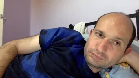 Snapshot of sparei7 chatting on May 30, 10:51 pm Snaiky online show from May 30, 10:51 pm