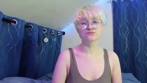 Atticus Pendragon online show from February 22, 4:13 am