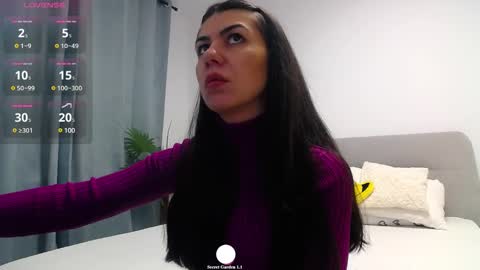 Snapshot of sparkly_eve chatting on February 28, 2:20 pm sparkly_eve online show from February 28, 2:20 pm