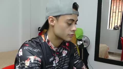 Snapshot of spartan_blaze chatting on February 12, 6:51 pm Spartan Blaze online show from February 12, 6:51 pm