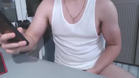 Snapshot of spb78 chatting on November 7, 2:00 am Art online show from November 7, 2:00 am