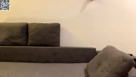 Snapshot of speed_god chatting on October 13, 8:31 pm Alex online show from October 13, 8:31 pm