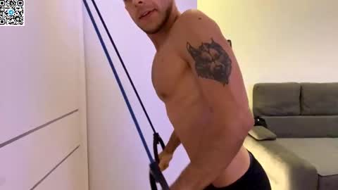 Snapshot of speed_god chatting on October 17, 8:55 pm Alex online show from October 17, 8:55 pm