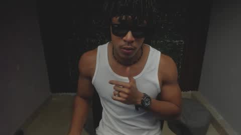 spent_0 online show from December 1, 10:26 pm