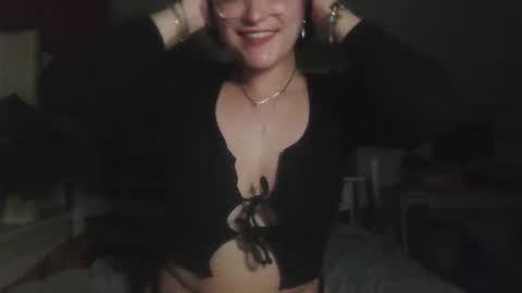 Snapshot of spiceberrybb chatting on September 11, 3:17 am spiceberrybb online show from September 11, 3:17 am