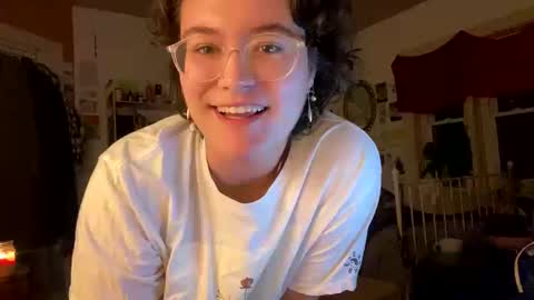 Snapshot of spiceberrybb chatting on October 14, 12:11 am spiceberrybb online show from October 14, 12:11 am