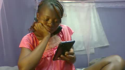 Snapshot of spicyit2 chatting on November 5, 10:26 am Ebony Spicy online show from November 5, 10:26 am