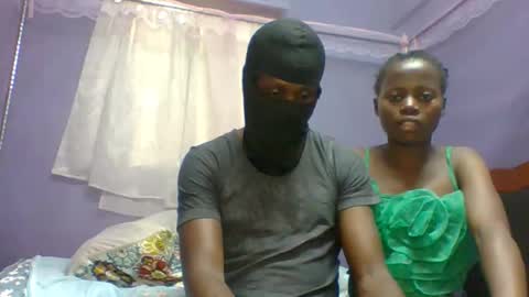 Snapshot of spicyit2 chatting on December 3, 11:41 am Ebony Spicy online show from December 3, 11:41 am