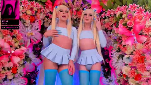 Snapshot of spicysluts chatting on October 19, 3:29 am Alison Sharon online show from October 19, 3:29 am