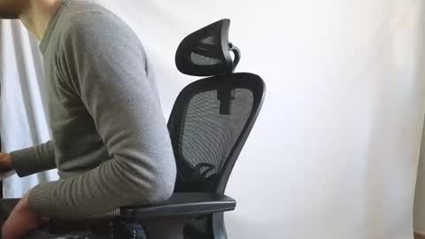 Marco. When Im offline you can view premium content in bio online show from April 8, 7:41 am