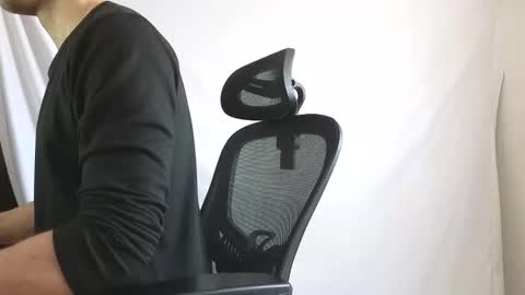 Marco. When Im offline you can view premium content in bio online show from April 18, 8:18 am