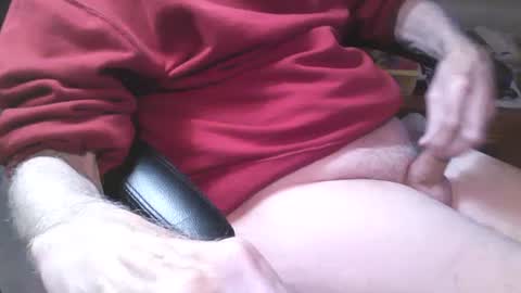 Snapshot of spidey102 chatting on February 23, 3:56 am spidey102 online show from February 23, 3:56 am