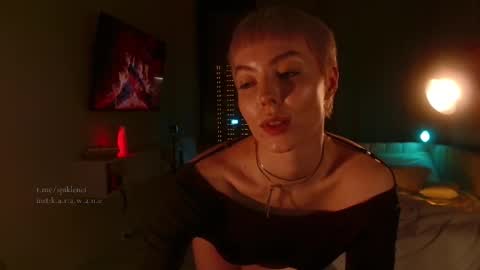 Snapshot of spiklencii chatting on November 27, 6:43 pm Elizabeth online show from November 27, 6:43 pm