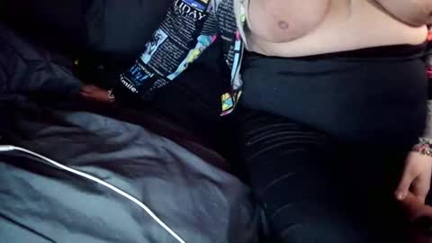 Vanessa Spade online show from March 27, 9:03 pm