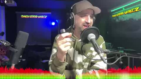 Snapshot of splivke chatting on November 13, 1:59 am Splivke online show from November 13, 1:59 am