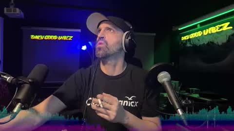 Snapshot of splivke chatting on December 4, 1:15 am Splivke online show from December 4, 1:15 am