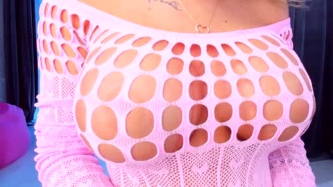 Anna online show from January 23, 1:24 pm