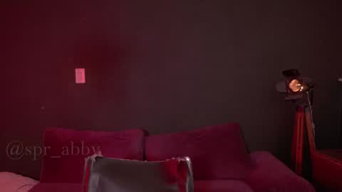 Abby online show from December 8, 11:19 pm