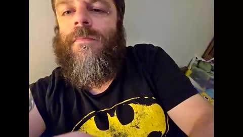 Snapshot of sprawlr84 chatting on December 2, 12:32 pm sprawlr84 online show from December 2, 12:32 pm