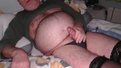 Snapshot of spunker1958 chatting on December 8, 12:07 am SpunkerLike online show from December 8, 12:07 am