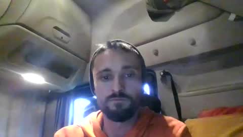 Snapshot of spyco82 chatting on December 3, 4:06 pm spyco82 online show from December 3, 4:06 pm