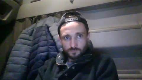 Snapshot of spyco82 chatting on February 17, 6:48 pm spyco82 online show from February 17, 6:48 pm