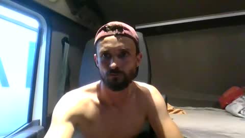 Snapshot of spyco82 chatting on October 23, 4:39 pm spyco82 online show from October 23, 4:39 pm