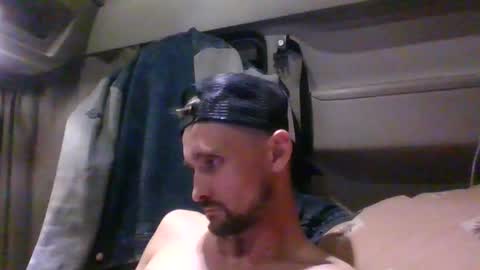 Snapshot of spyco82 chatting on November 5, 7:03 pm spyco82 online show from November 5, 7:03 pm