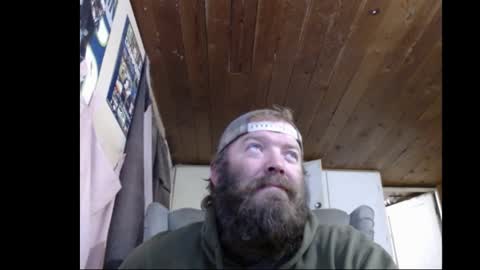 Snapshot of squegly chatting on December 18, 9:14 am Bryan online show from December 18, 9:14 am