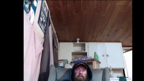 Snapshot of squegly chatting on December 23, 9:27 am Bryan online show from December 23, 9:27 am