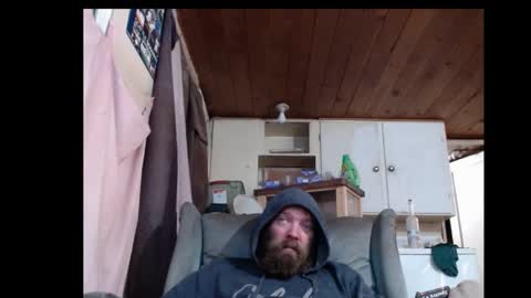 Snapshot of squegly chatting on December 25, 2:03 am Bryan online show from December 25, 2:03 am