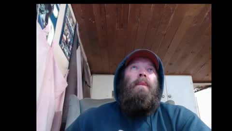 Snapshot of squegly chatting on December 31, 9:42 am Bryan online show from December 31, 9:42 am