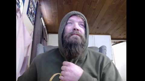 Snapshot of squegly chatting on February 14, 10:14 pm Bryan online show from February 14, 10:14 pm