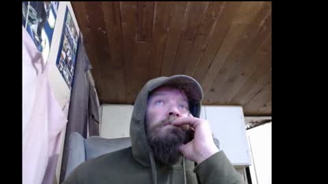 Snapshot of squegly chatting on February 18, 10:05 am Bryan online show from February 18, 10:05 am