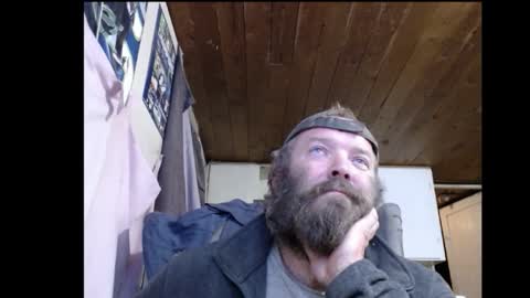 Snapshot of squegly chatting on October 16, 8:48 am Bryan online show from October 16, 8:48 am