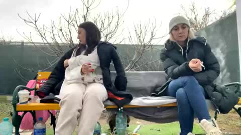 Snapshot of squirt_bunny77 chatting on December 20, 1:43 pm My name is Maya Lush is activeThere are legends that in this room all your wishes can come true Private is Open online show from December 20, 1:43 pm