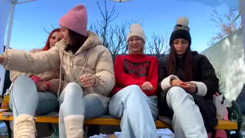 Snapshot of squirt_bunny77 chatting on January 17, 9:39 am My name is Maya Lush is activeThere are legends that in this room all your wishes can come true Private is Open online show from January 17, 9:39 am